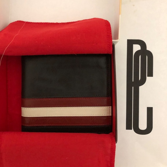 Bally Leather Bi-Fold Wallet - Picture 4 of 6